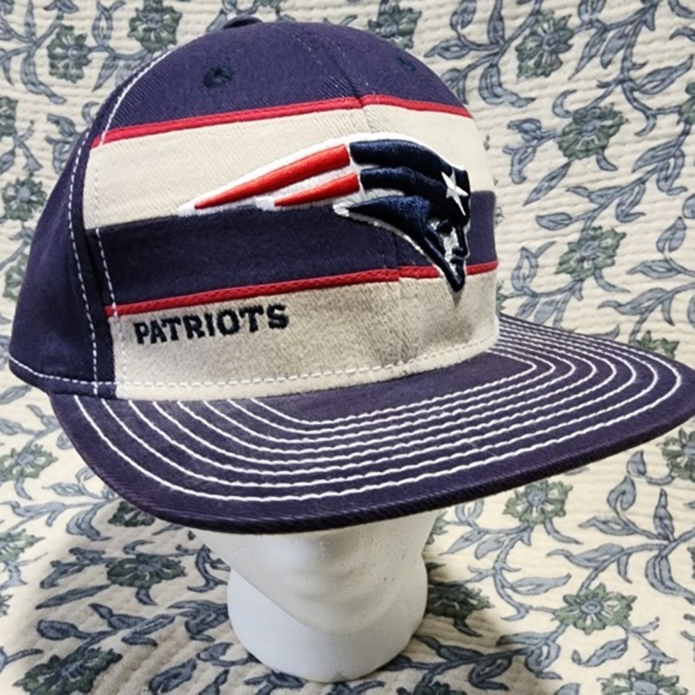 New England Patriots Reebok NFL Equipment Hat‎ Cap Fitted S/M Adult